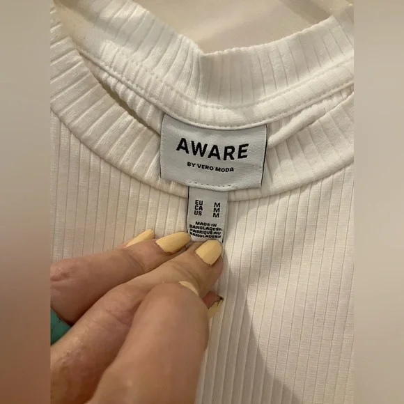 Aware by Vero Moda Ribbed Knit Fitted White Dress, Sleeveless, Round Neck, Sz M - Picture 7 of 13